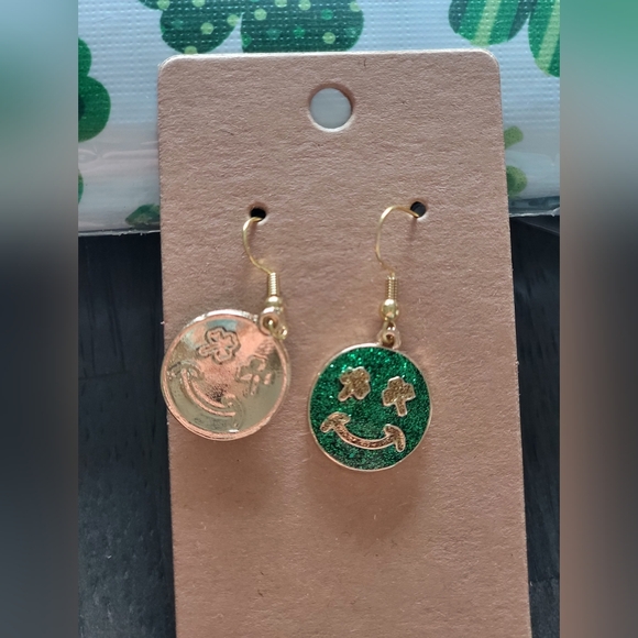 St. Patrick's Day Handcrafted Shamrock/Smiley Face Earrings 2/$15 - Picture 6 of 6